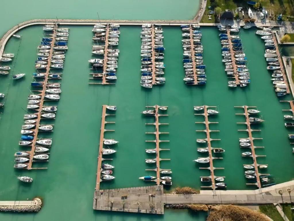 Hello Balaton Apartment Alsoors Exterior photo
