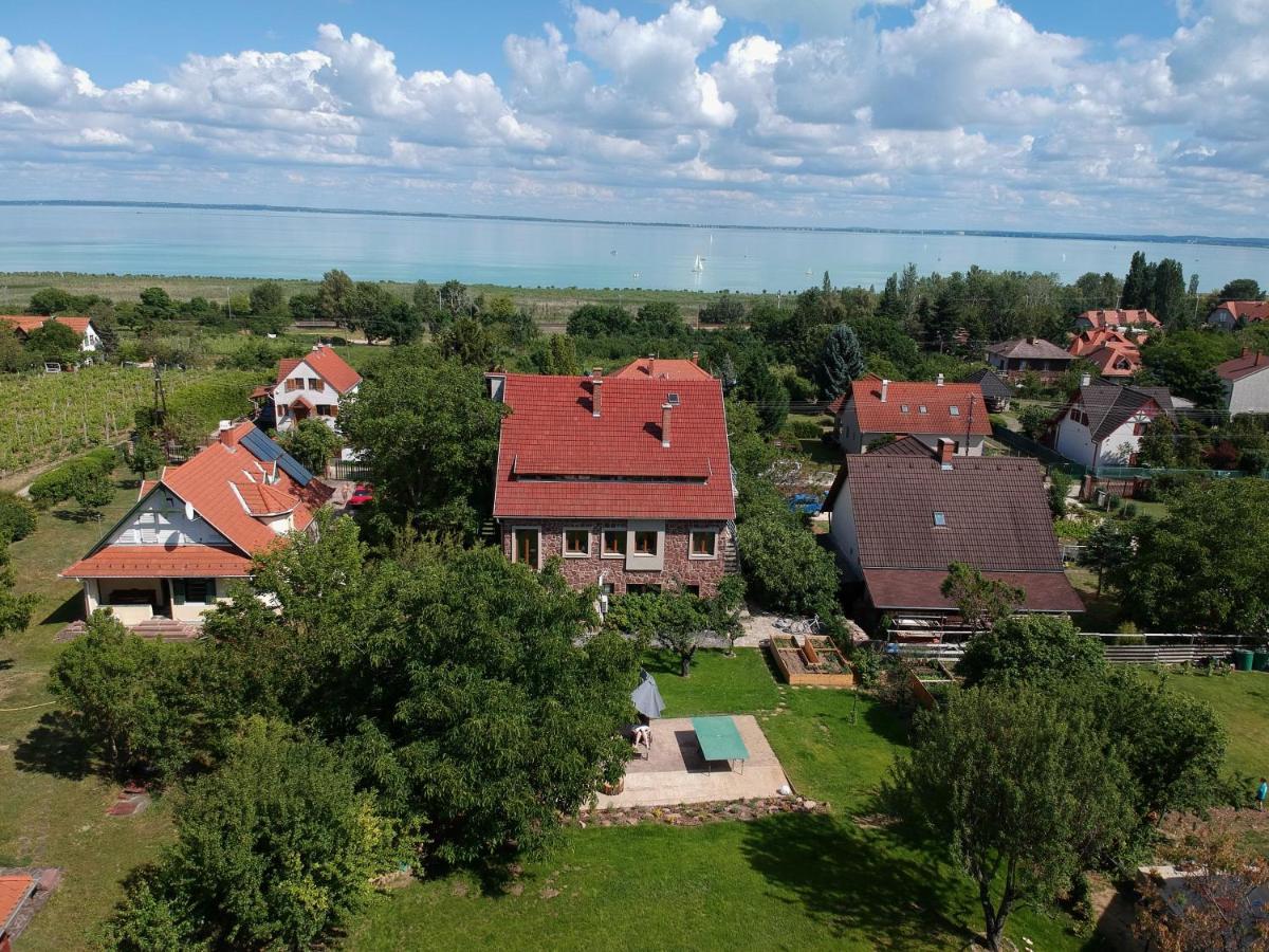 Hello Balaton Apartment Alsoors Exterior photo